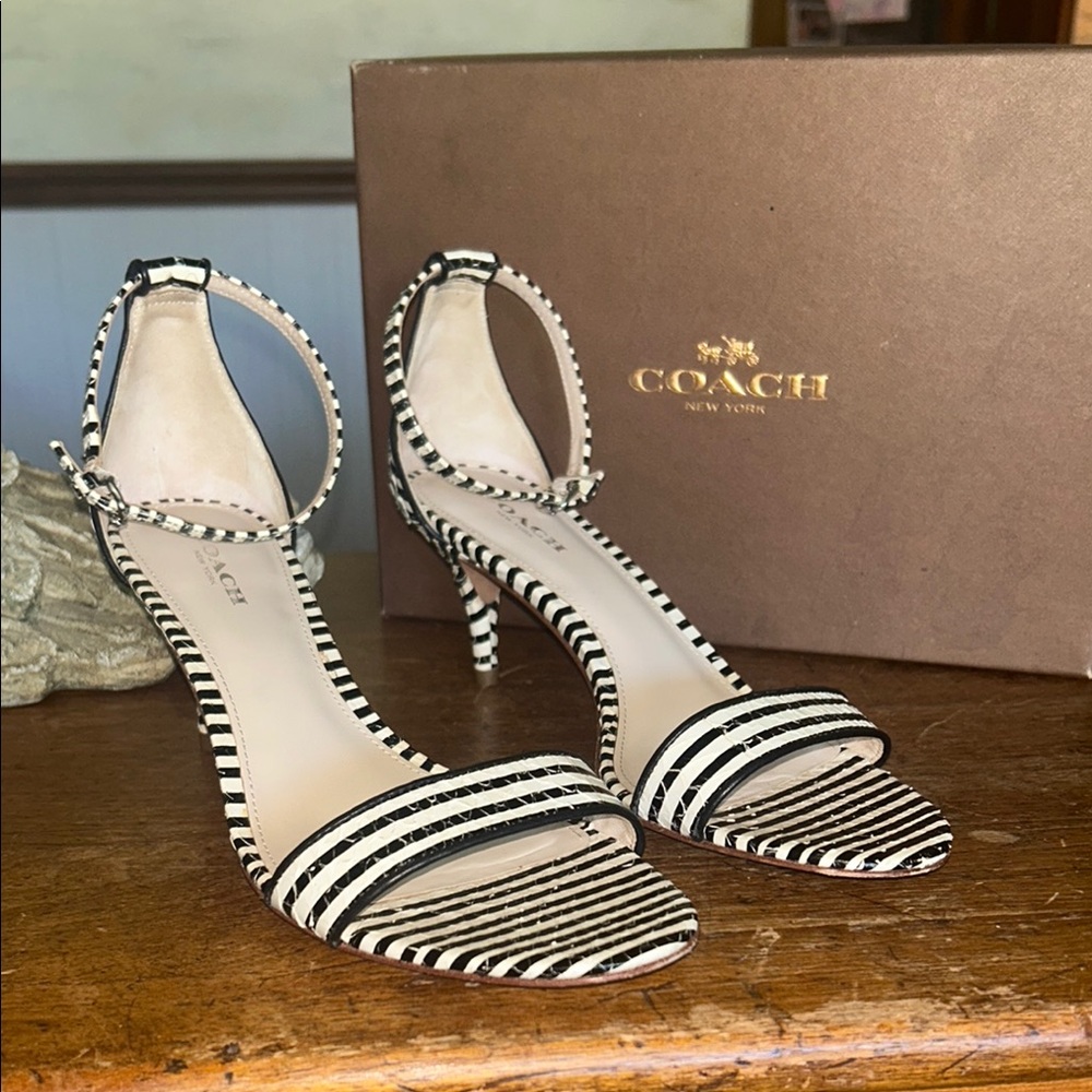 Coach; Marci Stripey heel; size 7M